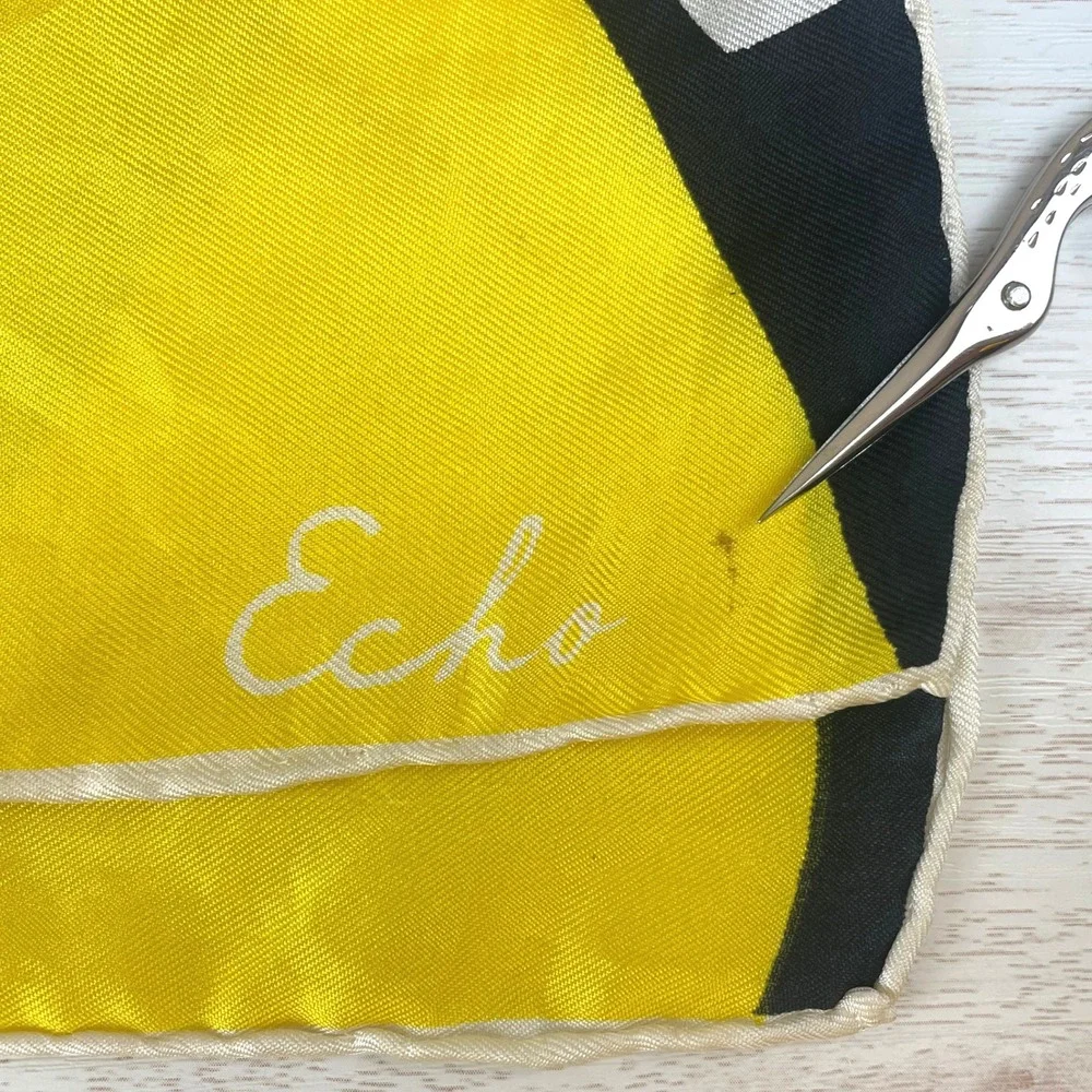 Echo vintage scarf